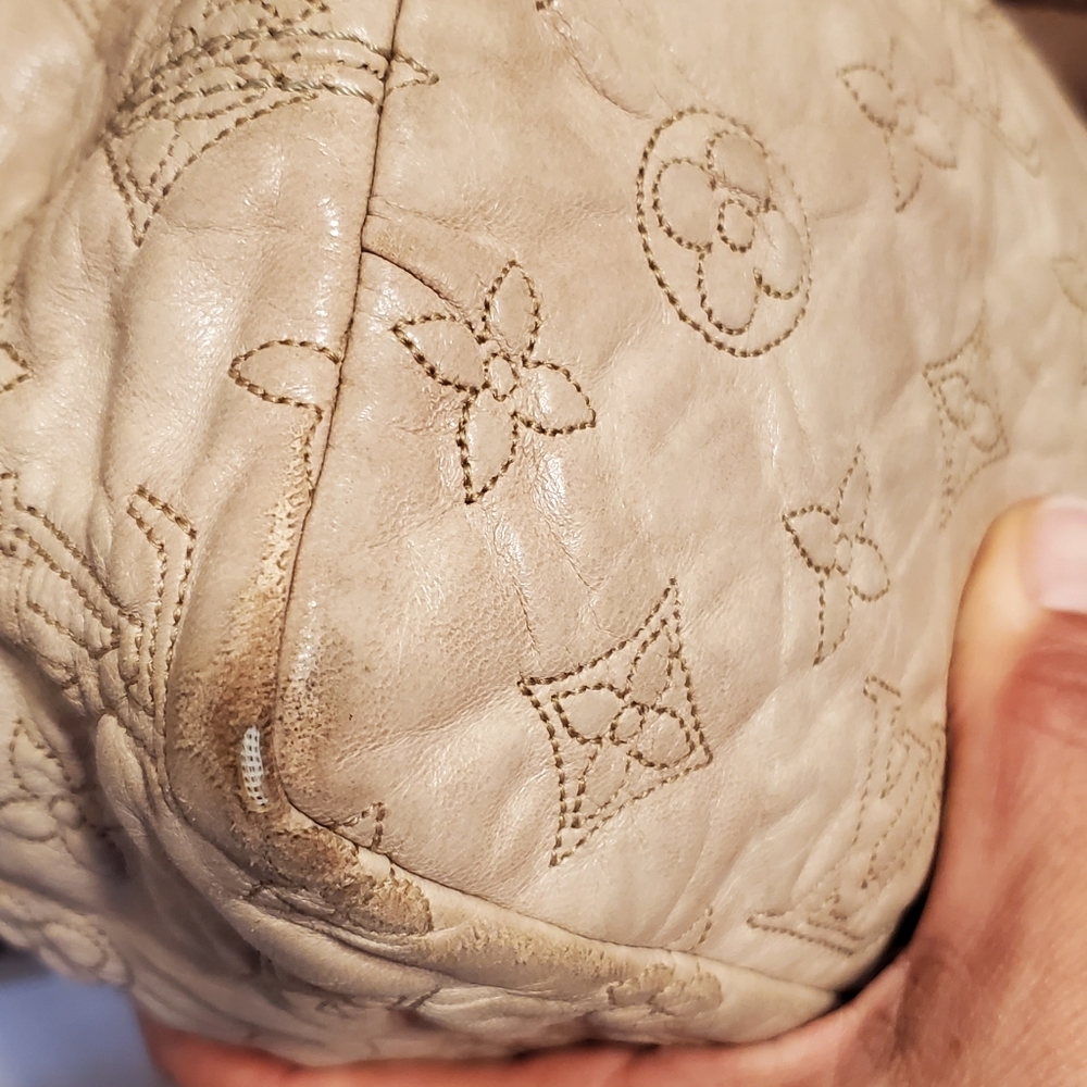 Louis Vuitton Olympus Sholder Handbag - Picture 6 of 15